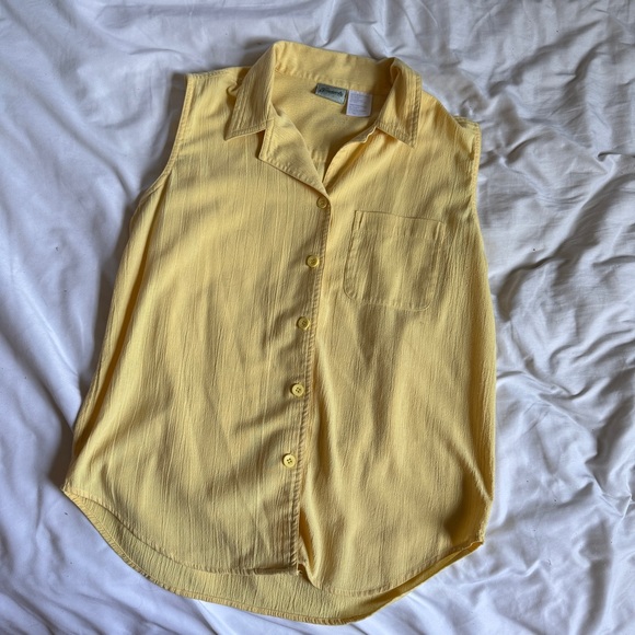 Penmans Tops - Penman’s Vintage Sleeveless Button Down Shirt